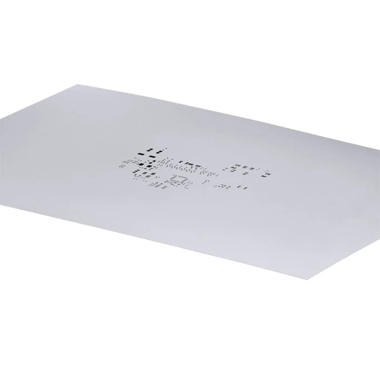 Kas yra SMT trafaretas ir kaip jis veikia PCB surinkimo kokybę?